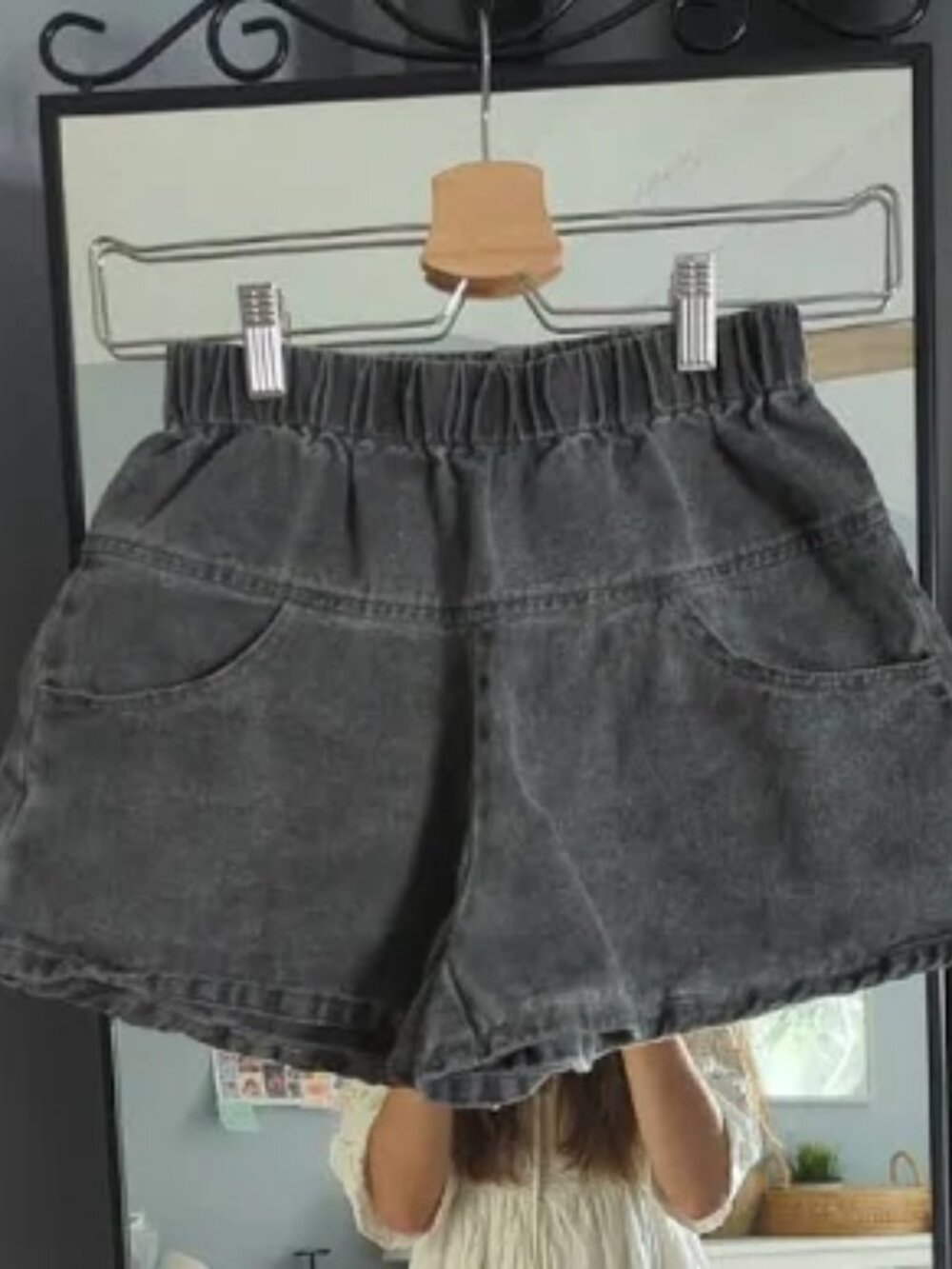 NWT POL Womens Sz S Gray Acid Wash Flowy Shorts Elastic Waist Casual Boho